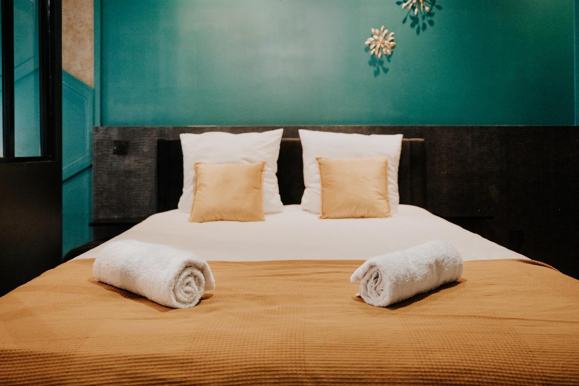 Free Parking - Self Checkin - Wifi - Netflix - City Center - Le Coste By SuperBurdeos Exterior foto